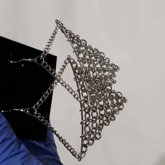 Women Silver tone Chainmail Statement Earrings – Bold Metal Mesh Dangle Earrings - Picture 7 of 8